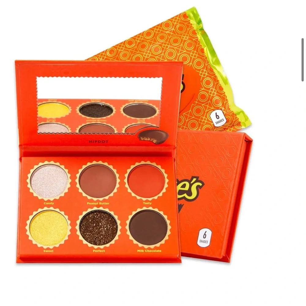 Hipdot x‎ Reese’s Peanut Butter Milk Chocolate eyeshadow palette